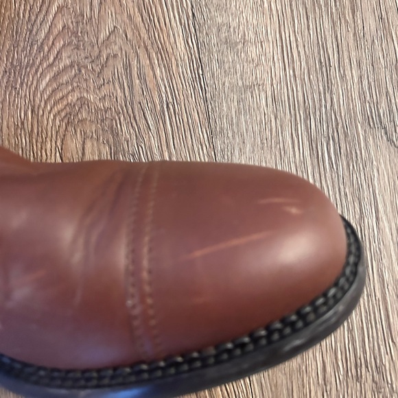 CHANEL LEATHER WINTER BOOTS , camel color with CC logo and Shearling Fur - Picture 12 of 17